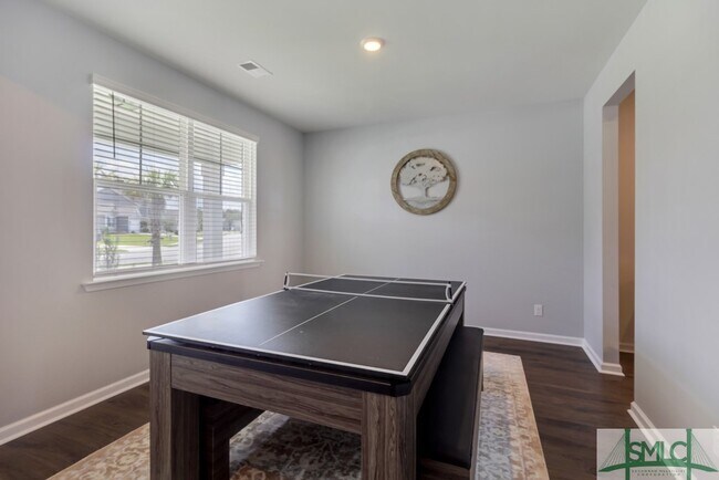 Building Photo - 102 Palmer Pl