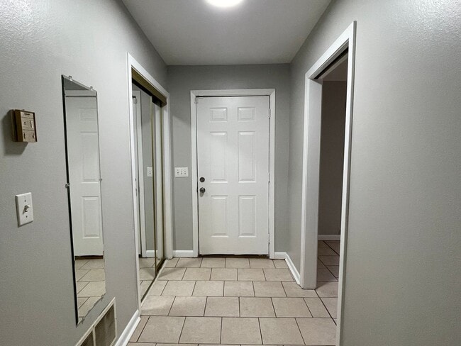 Building Photo - NICE HOME IN NORTH HIGHLANDS SUBDIVISION