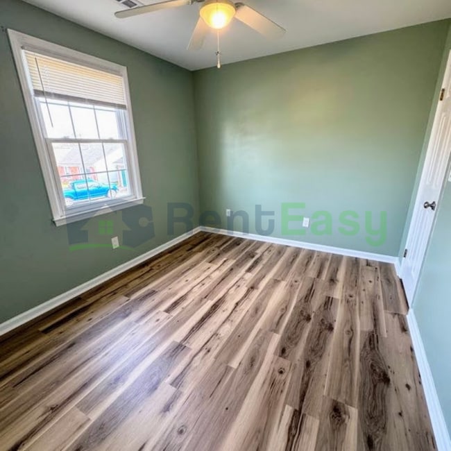 Building Photo - 1329 Millington Ct