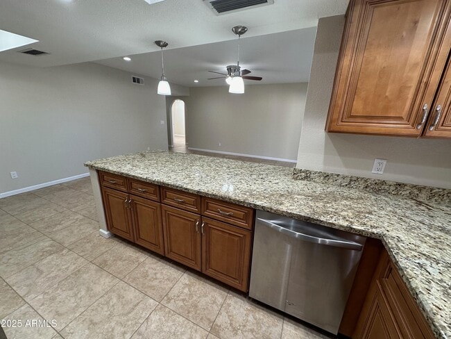 Building Photo - 18050 N 25th Way