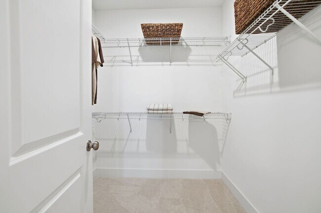 Building Photo - 6915 Cosby Vlg Ter