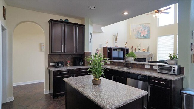 Building Photo - 10506 Hartfield Bluff Ln