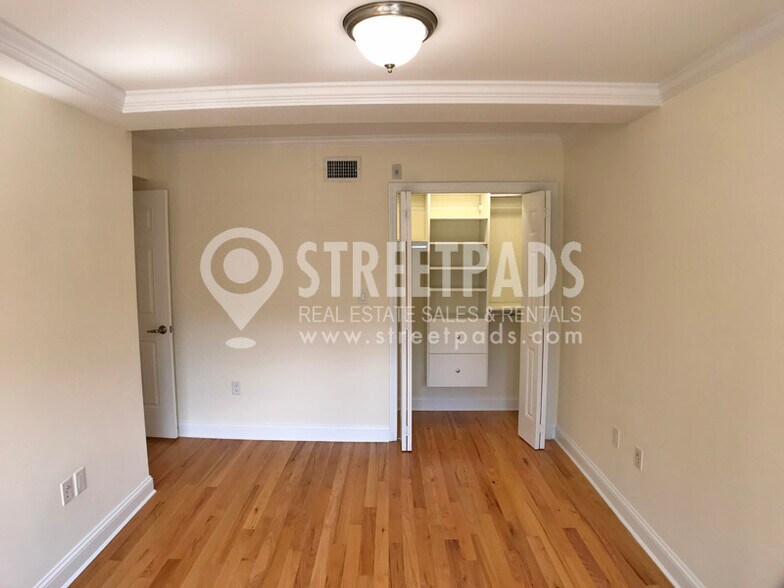 Building Photo - 55 Langdon St