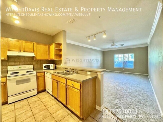 Building Photo - 4207 S Dale Mabry Hwy