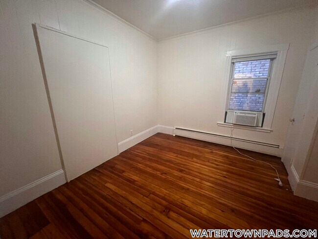 Building Photo - 86 Prentiss St