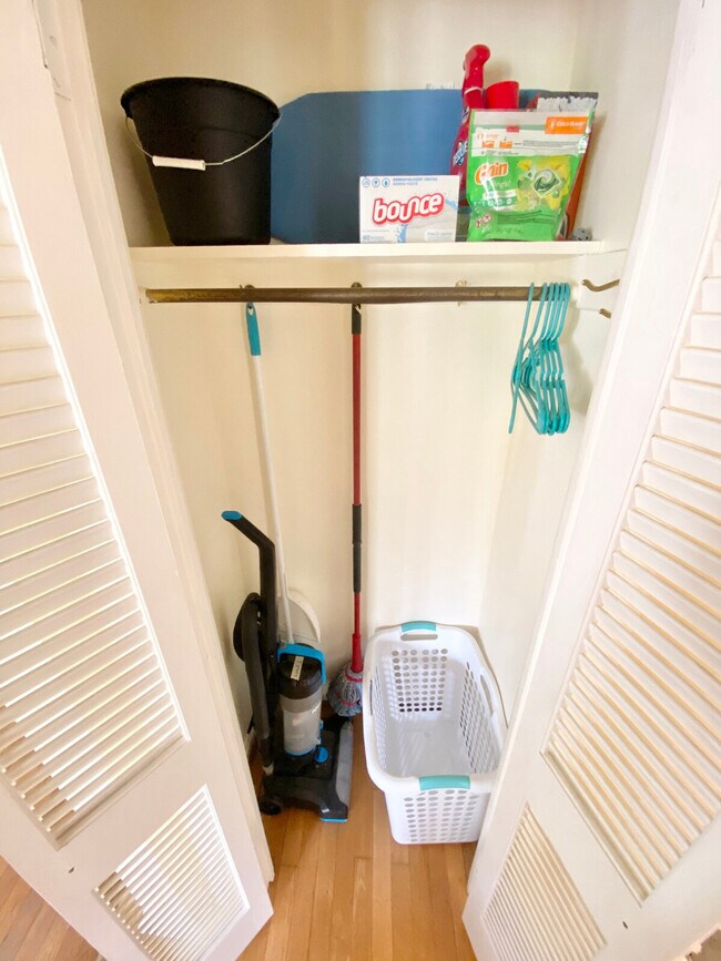 Building Photo - 3574 Lynnfield Rd