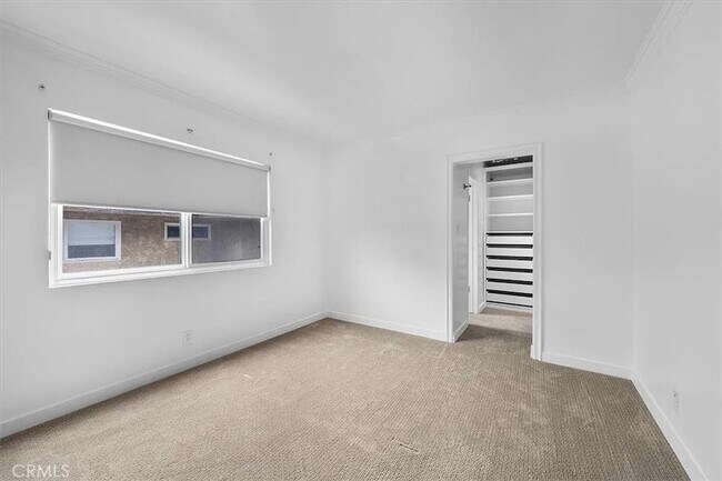 Building Photo - 163 Paseo De La Concha
