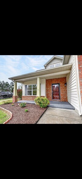 Building Photo - 7296 Autumn Crossing Way