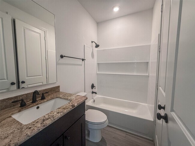 Building Photo - 3233 Real St