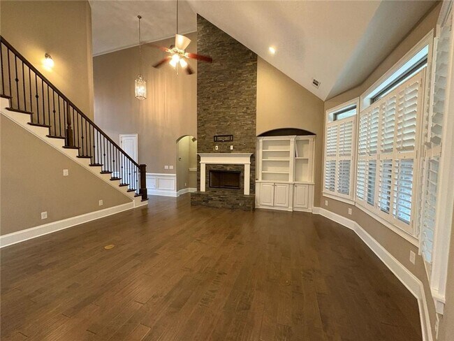 Building Photo - 3720 Kennent Square