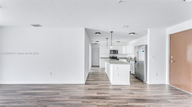 Building Photo - 13385 SW 250th St