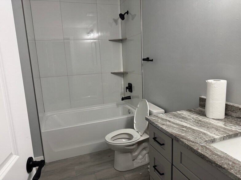 Building Photo - 3665 Michigan Ave