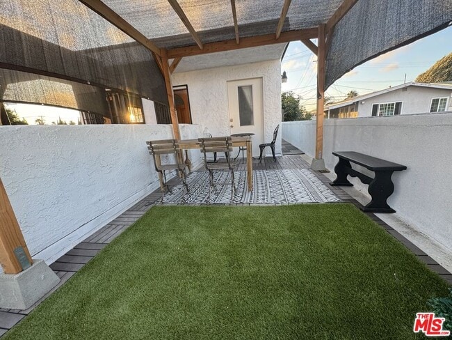 Building Photo - 11617 Washington Pl