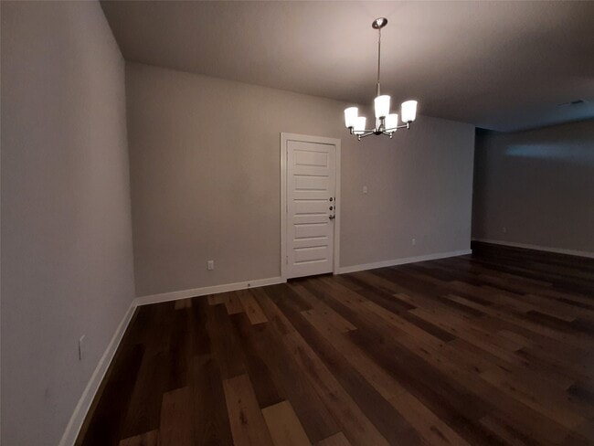 Building Photo - 9784 Grosbeak Ln