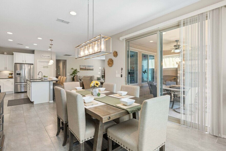 Building Photo - 26653 W Firehawk Dr