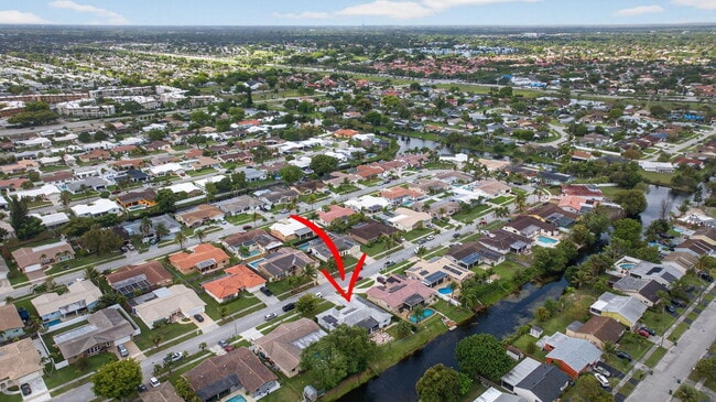 Building Photo - 6661 NW 23rd St