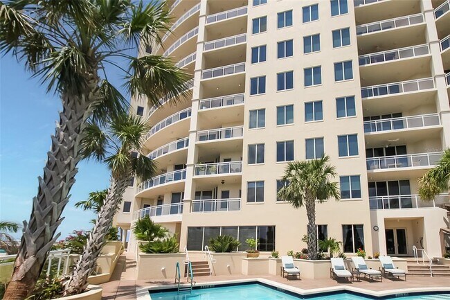 Building Photo - 1300 Benjamin Franklin Dr