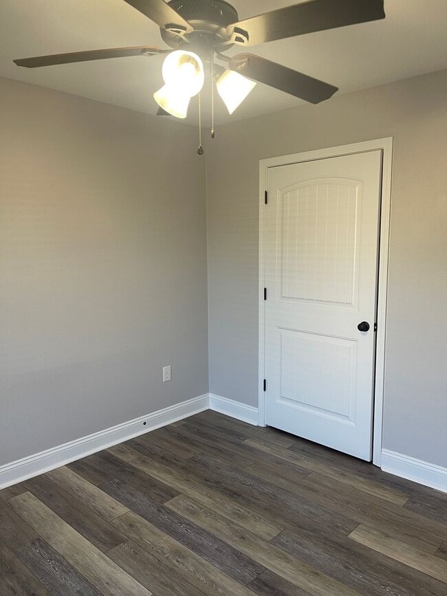 Building Photo - May 5th