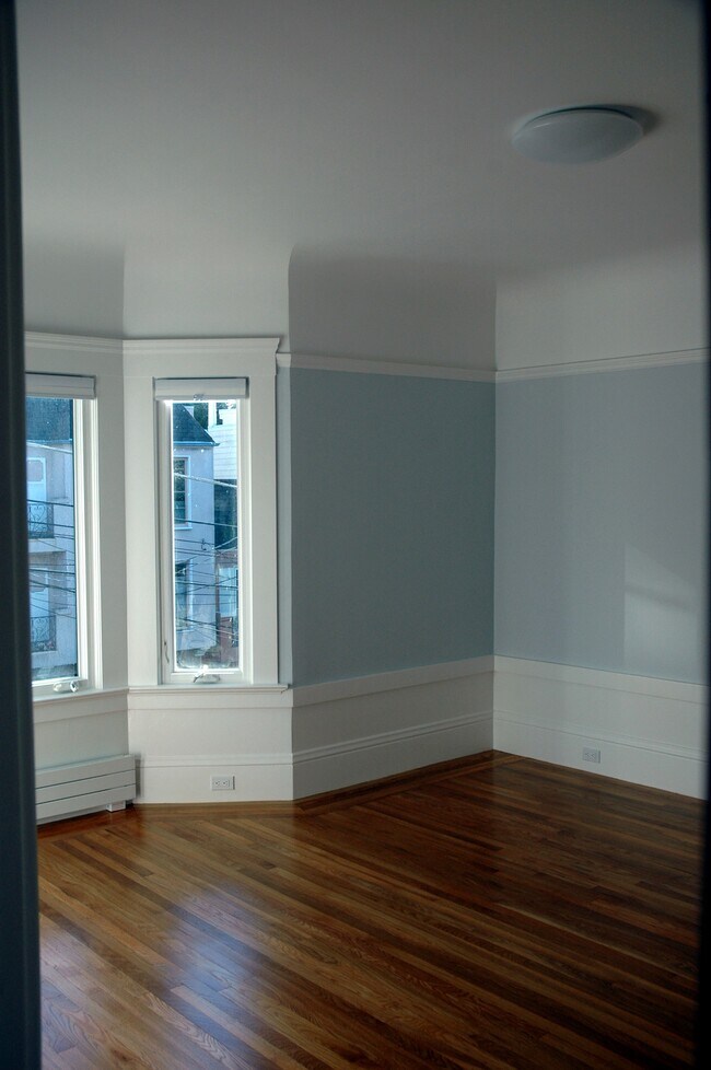 Building Photo - 46 Jersey Street