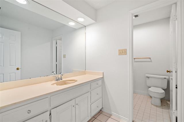 Building Photo - 4845 Barberry Dr
