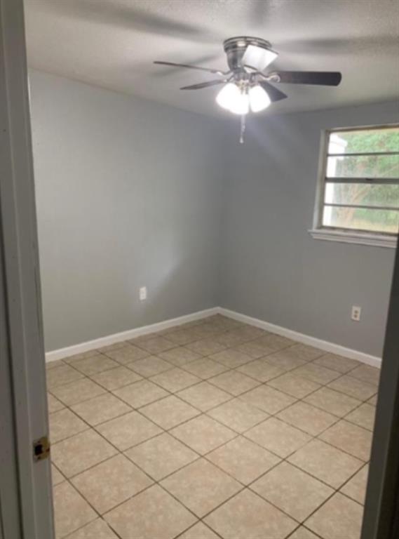 Building Photo - 1011 Hackberry St