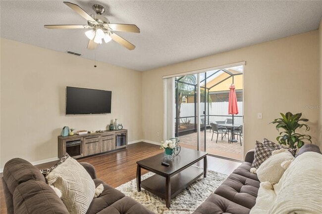 Building Photo - 422 Graystone Blvd