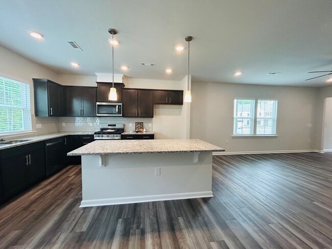 Building Photo - Stunning new end-unit 3 bedroom 2.5 bath townhouse in N High Point with attached garage.