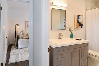 Building Photo - 1509 Banks Ave