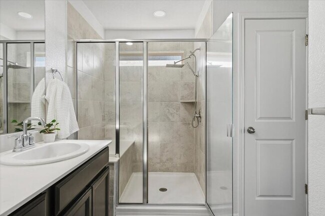 Building Photo - 19040 Kimberlite Dr