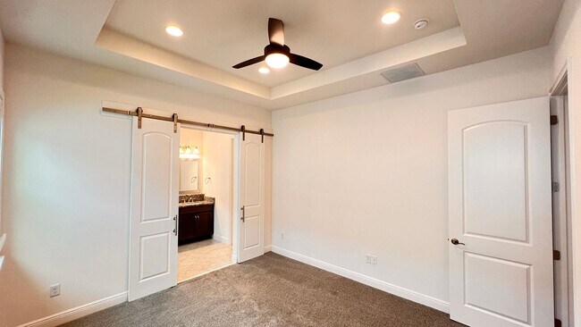 Building Photo - 9708 Bucklow Hill Dr