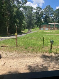 Building Photo - 640 Andry Ln