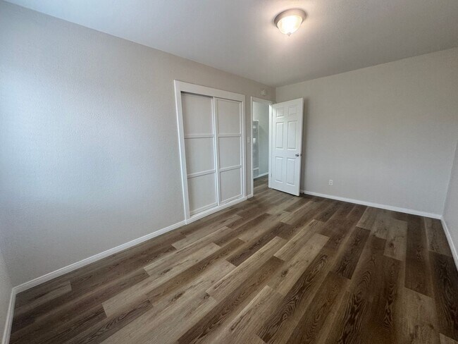 Building Photo - 6150-6152 Horton Drive