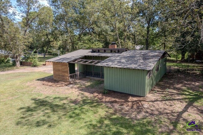 Building Photo - 410 Hardeman Ave
