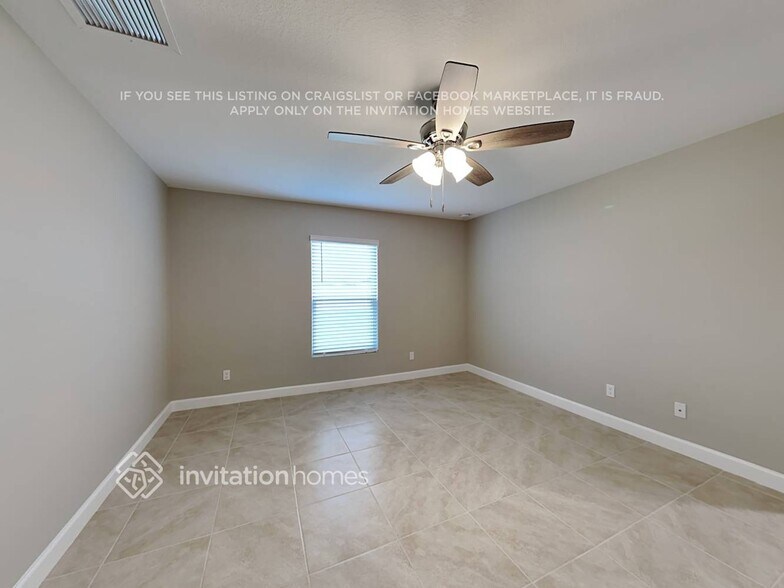 Building Photo - 714 SW McCracken Ave