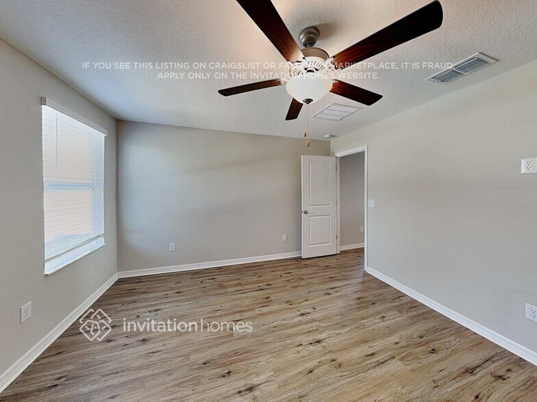 Building Photo - 10335 Poseidon Wy