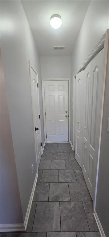 Building Photo - 232 Valley Xing