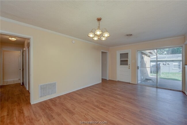 Building Photo - 2317 Carter Creek Pkwy