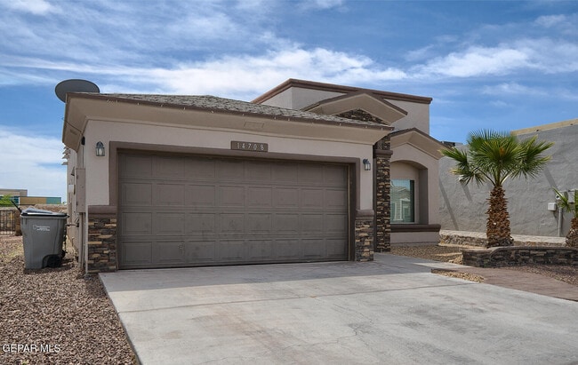 Building Photo - 14708 Boer Trl Ave