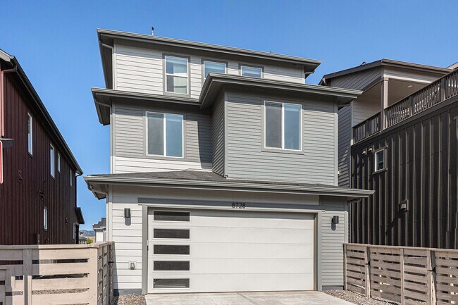Building Photo - Sterling Ranch Stunner!!