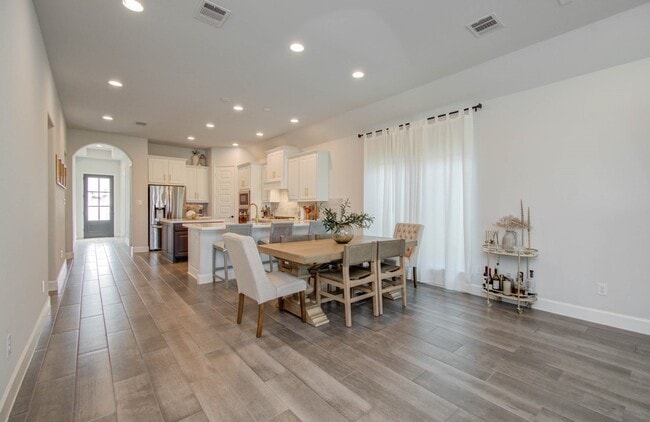 Building Photo - 20810 Clydesdale Post Rd