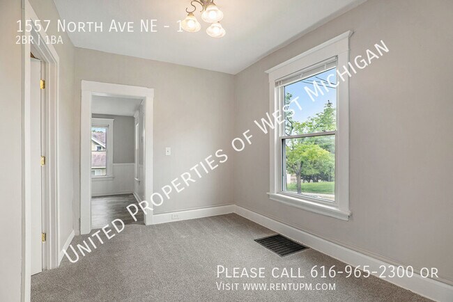 Building Photo - 1557 North Ave NE