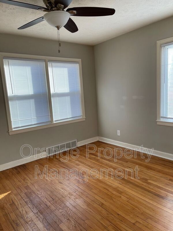 Building Photo - 820 N 46th St