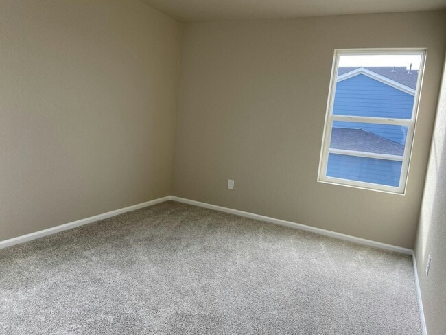 Building Photo - 8219 S Trails Edge Ct