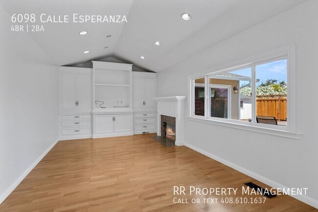 Building Photo - 6098 Cll Esperanza