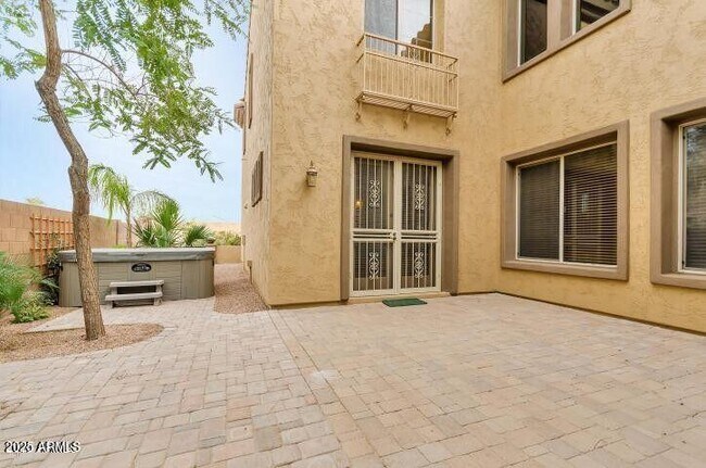 Building Photo - 4842 E Firestone Dr