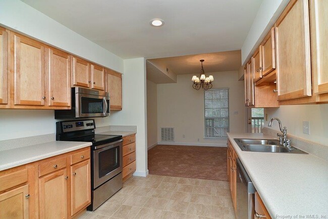 Building Photo - 5339 Aden Ct