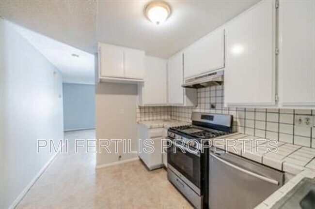 Building Photo - 16845 San Bernardino Ave