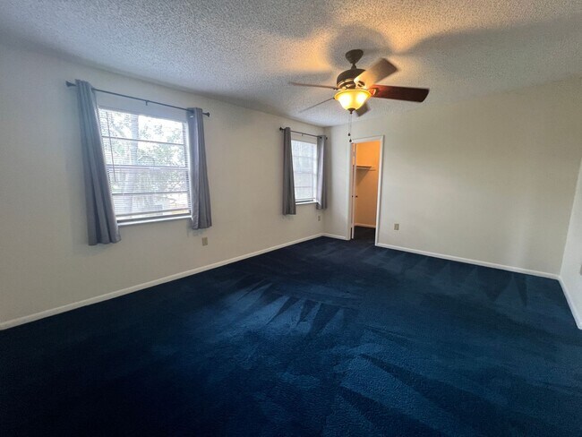 Building Photo - 3583 Raintree Cir