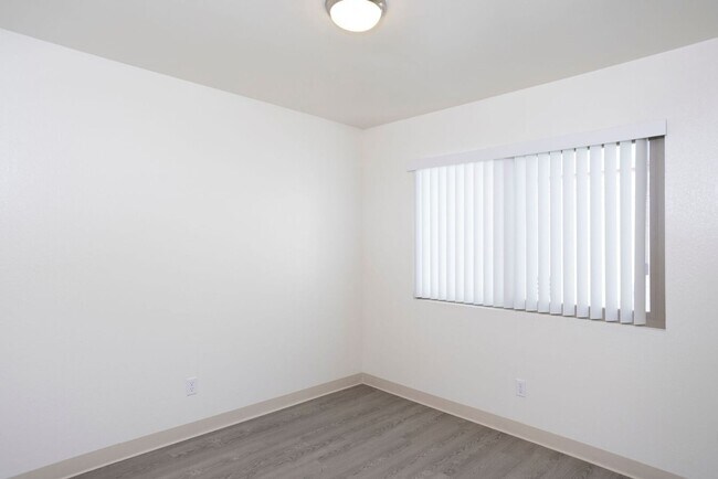 Building Photo - 4641 10th St