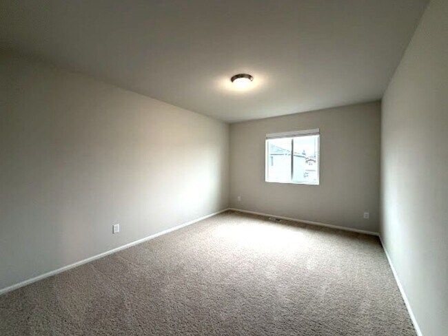 Building Photo - A Perfect Blend of New & Timeless – 4BR, 3BA Haven